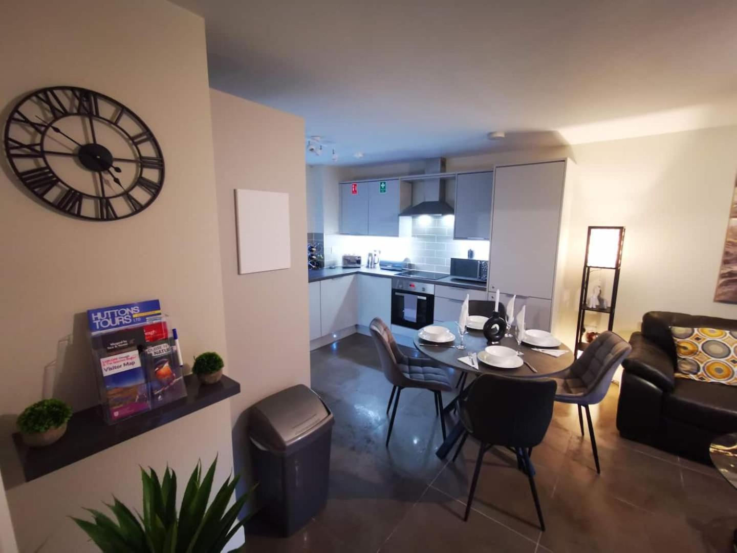 Belfast Central 2 Bedroom Luxurious Modern Stay Exteriér fotografie