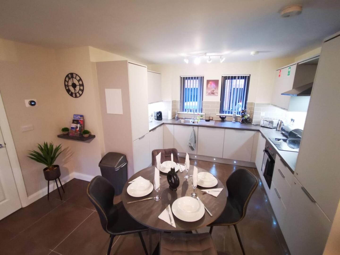 Belfast Central 2 Bedroom Luxurious Modern Stay Exteriér fotografie