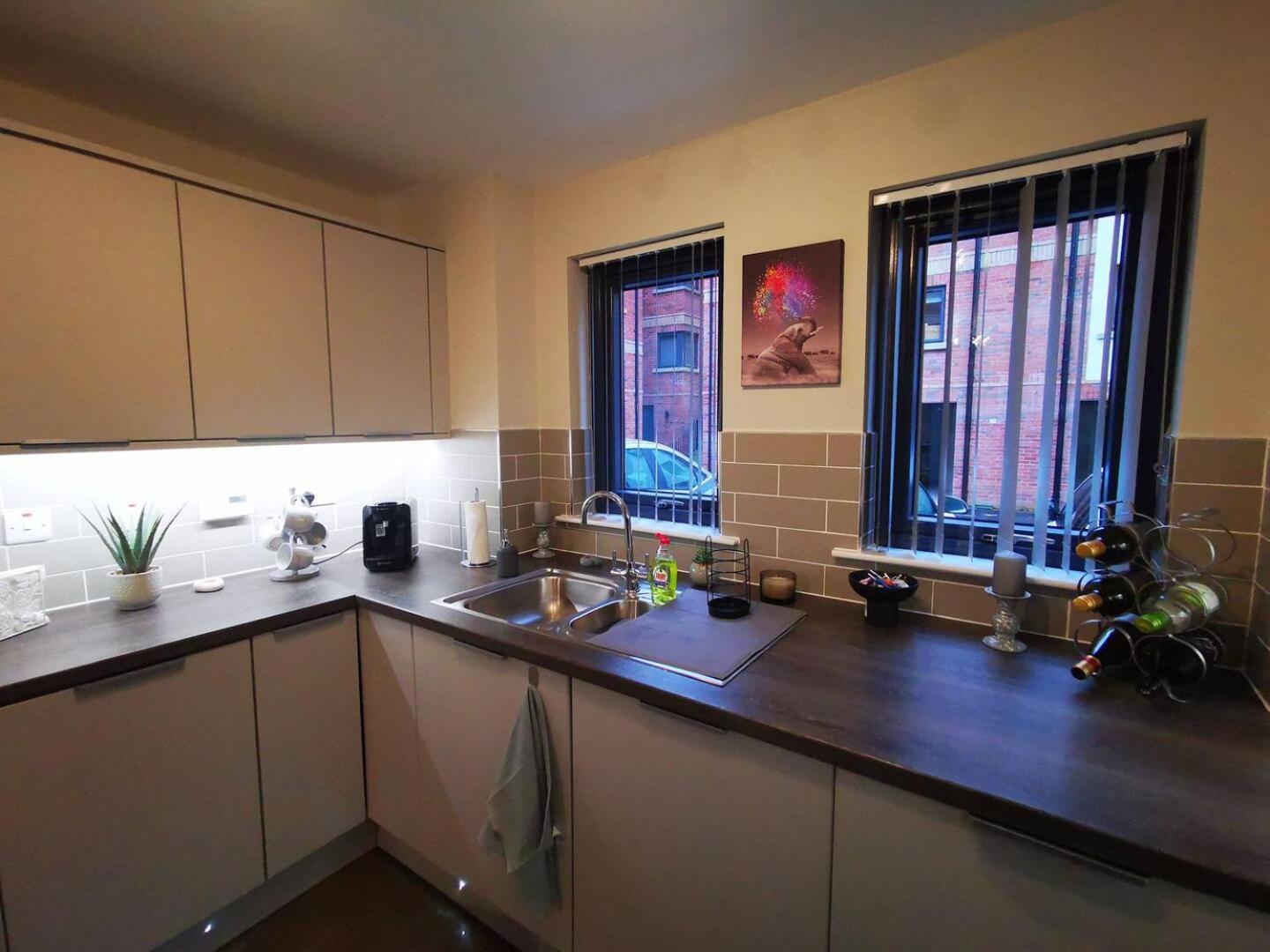Belfast Central 2 Bedroom Luxurious Modern Stay Exteriér fotografie